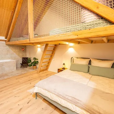Apartamento Hofglueck & Scheunenliebe Sauna Whirlwanne Heimkino Spielscheune Kitzingen